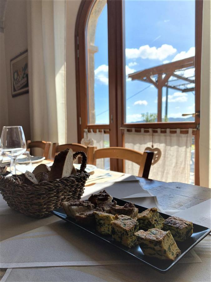 Agriturismo Il Filare Neviano degli Arduini ภายนอก รูปภาพ